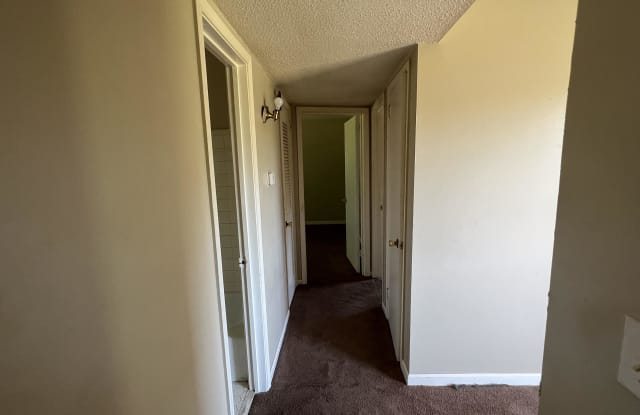 909 Cotton Avenue Southwest - D Gallery 4