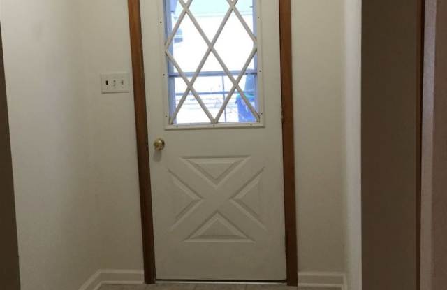 1915 North 2nd Street Gallery 3