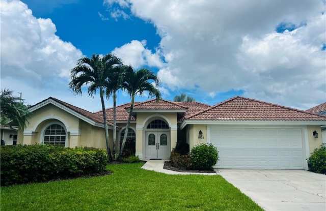 1031 Tivoli Ln photos photos