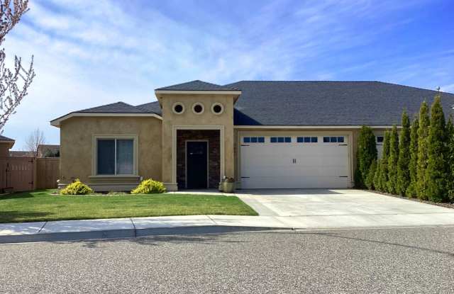 2817 Tuscanna Dr - Luxury Living in South Richland's Premier Golf Course Community Gallery 1