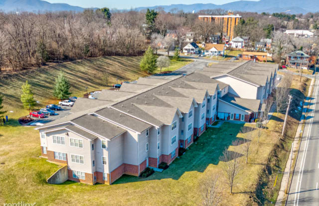 2744 Melrose Ave 3 - 2744 Melrose Avenue, Roanoke, VA 24017