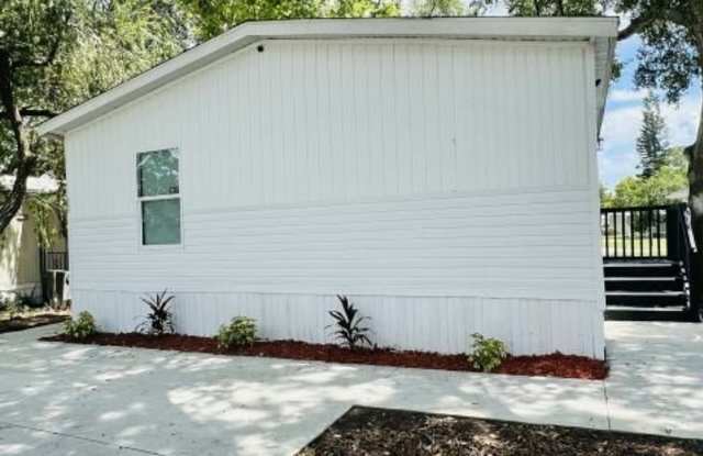 32 Dottie St photos photos