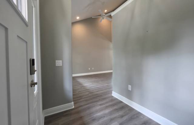 2331 Hadleigh Hills Court Gallery 2