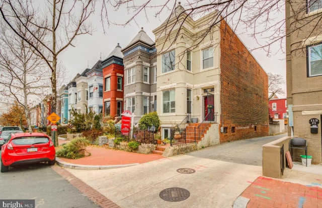 13 S ST NW Gallery 2