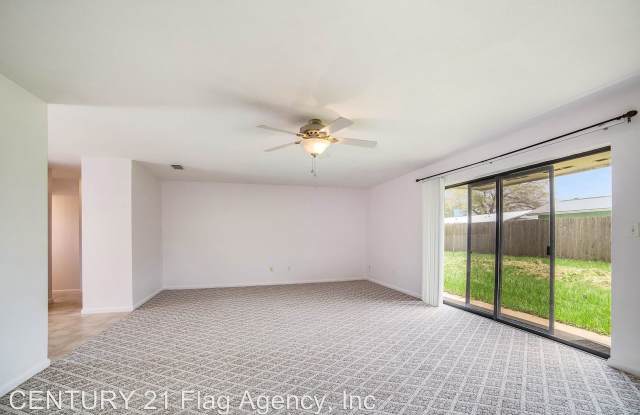 2921 Flora Dr Gallery 3