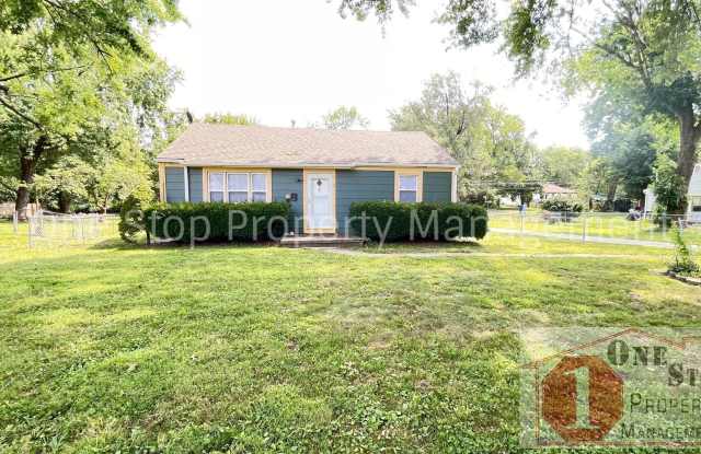 Beautiful 3 Bedroom 1 Bathroom Home in Grandview! photos photos