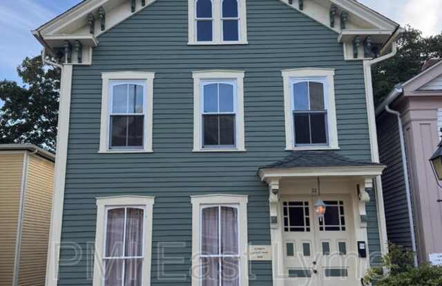32 Starr St photos photos