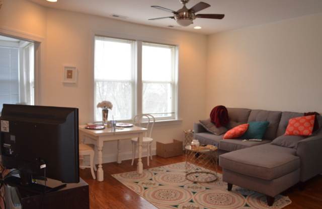 2 bedroom rehab in Lincoln Square photos photos