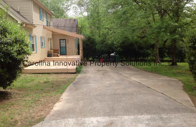 7622 Helmdale Avenue Gallery 2