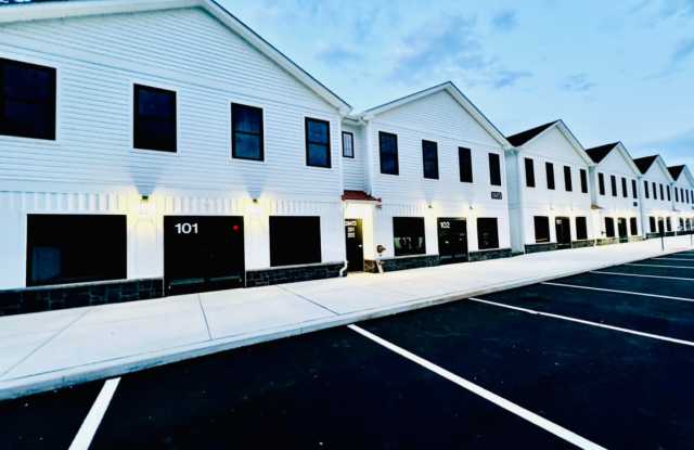 29469 Vines Creek RoadUnit 202 Gallery 1