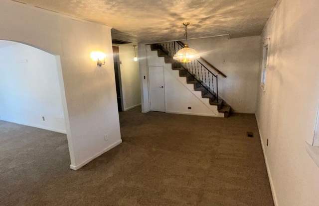 Home Available Right Before the Holidays! Gallery 4