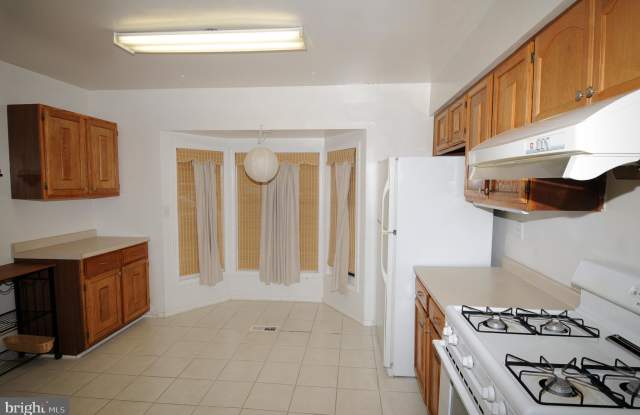 7615 MOCCASIN LANE Gallery 3