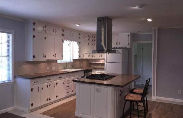 3569 Wosley Drive Gallery 3