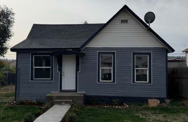 Updated 2 Bed, 1 Bath Rancher FOR RENT! Gallery 1