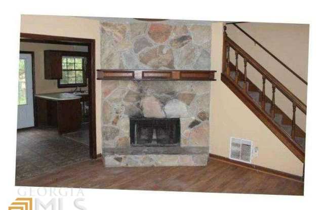 5162 Ridge Forest Drive Gallery 4