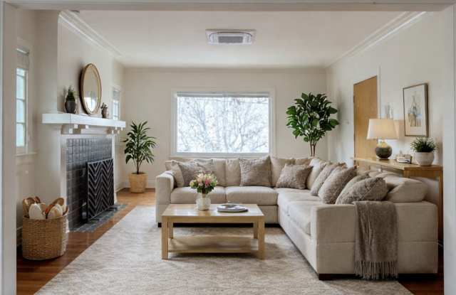 216 Idaho Ave photos photos