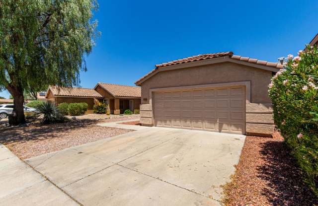 Charming 3 bedroom home in Surprise! Gallery 4