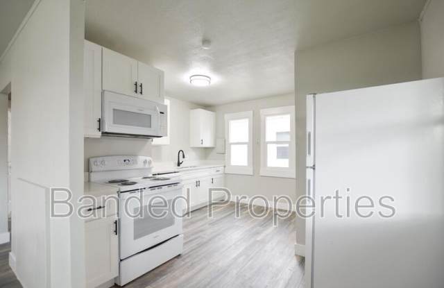 263 Maple Street photos photos