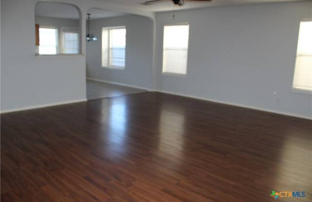 236 Goliad Drive Gallery 3