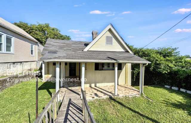 4509 Highland Avenue photos photos