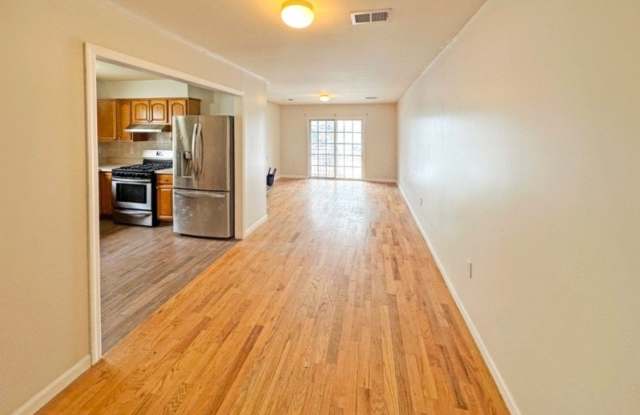 328 Broadway photos photos