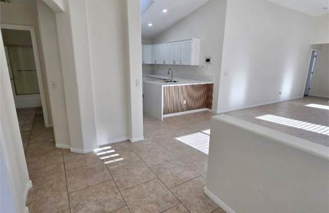 5692 Great Eagle Court Gallery 2