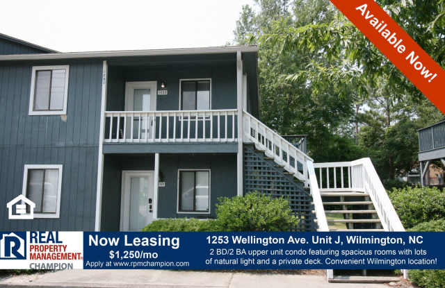 2 BD/2 BA Upper Unit Condo with Spacious and Sunny Rooms Gallery 1
