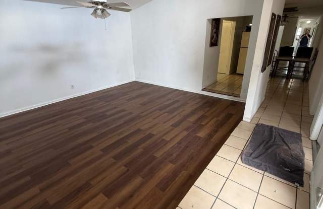 1001 MANOR Drive Gallery 4