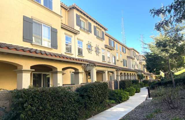 Luxurious Townhome in Gated Private Community photos photos