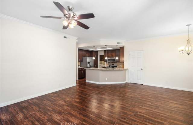 219 Shorebreaker Drive Gallery 3