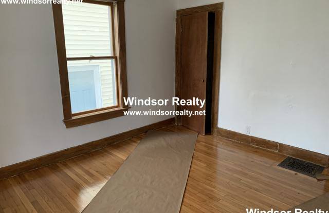 74 Charlesbank Rd. - 74 Charlesbank Road, Newton, MA 02458