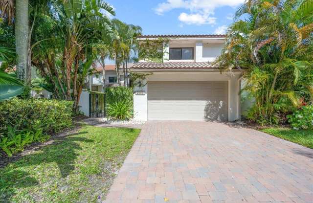 2585 Sheltingham Drive Gallery 2