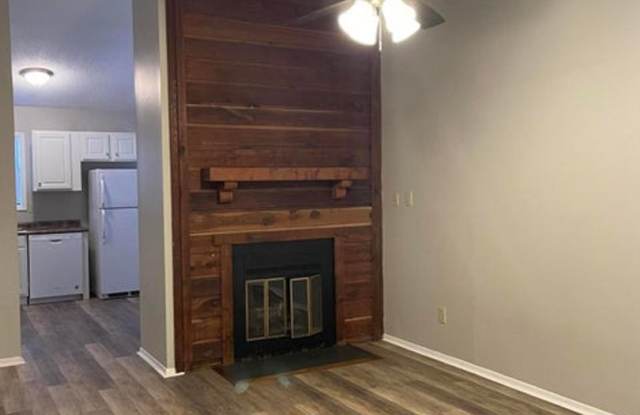 Welcome to Twinwood Drive! Gallery 3