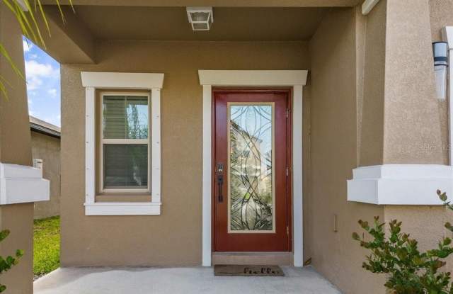 5517 APPLETON SHORE Drive Gallery 4