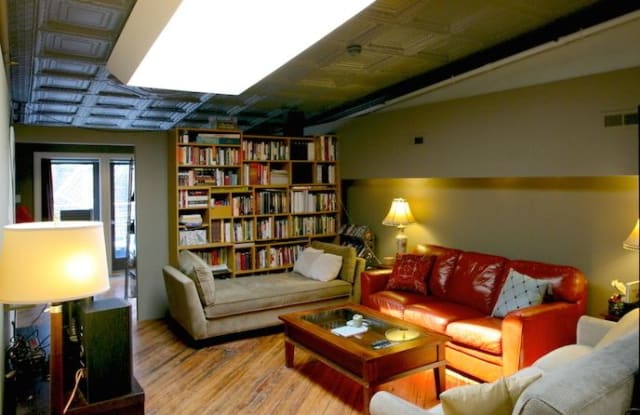 126 Market St #5 - 126 Market St, Philadelphia, PA 19106