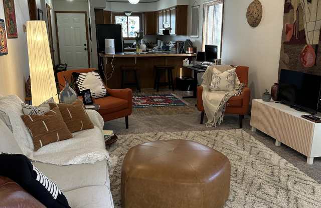 2510 Plumtree Grove - 1 photos photos