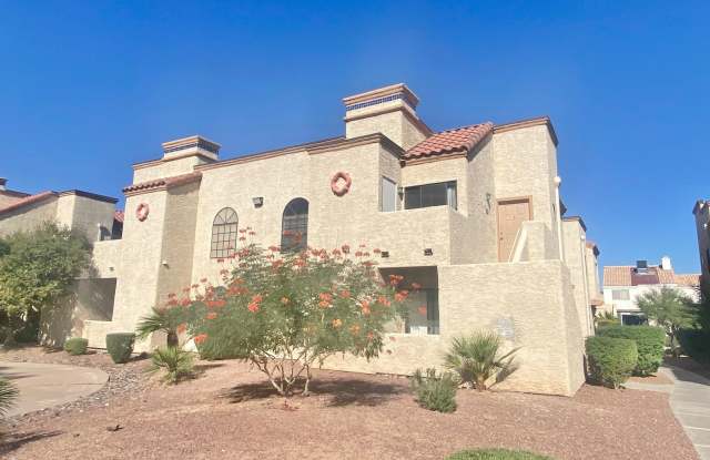 2 BEDROOM /2 BATH CONDO UNIT LOCATED IN A GATED COMMUNITY , W/ COMMUNITY POOL! Gallery 1
