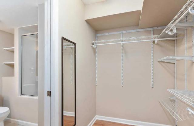 205 Victor Pkwy photos photos