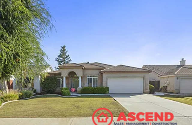 Beautiful 4 Bedroom Home In The Southwest! photos photos