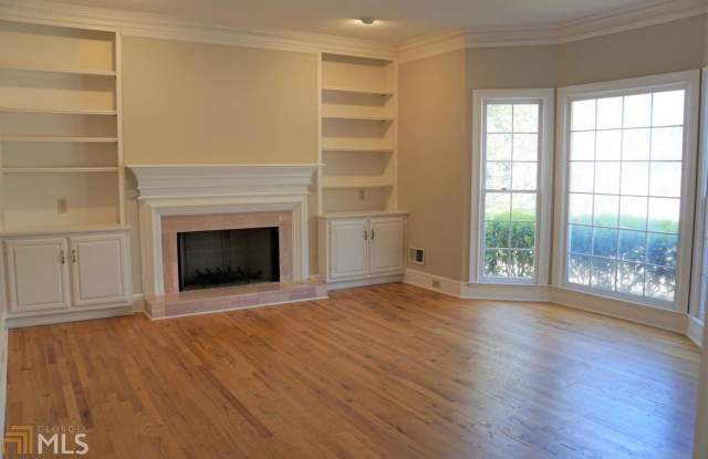 2960 Coles Way Gallery 3