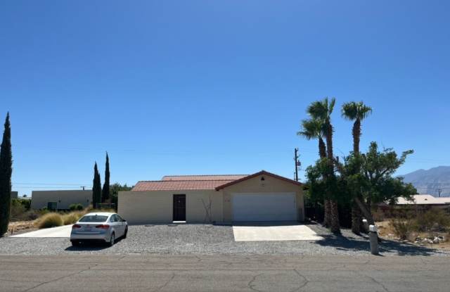 2 Bedroom Single Family Home in Desert Hot Springs photos photos
