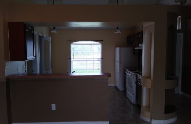 1808 Superior Pl Gallery 3