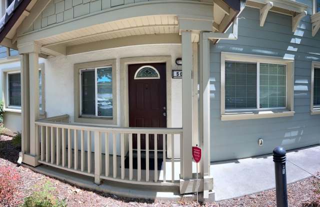 Beautiful 4 Bedroom townhouse photos photos