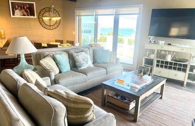 539 Dune Road photos photos