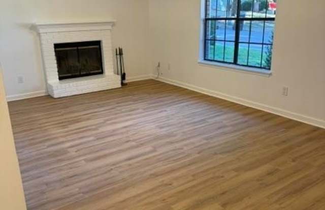 2641 Millbank Drive Gallery 3