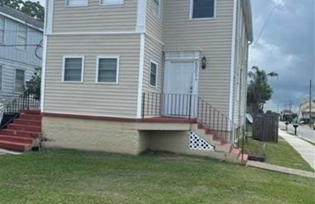 6001 MANDEVILLE Street photos photos