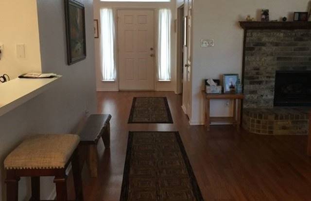 2438 Stillwater Dr Gallery 4