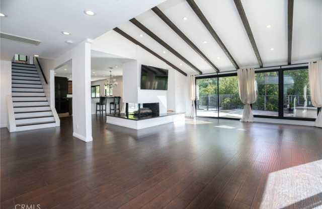 4376 Pampas Road Gallery 3