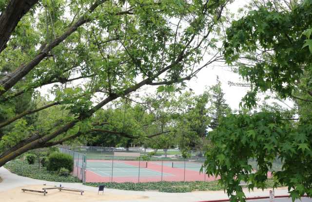 2 bedroom 2 bath Condo in great neighborhood $3650 photos photos