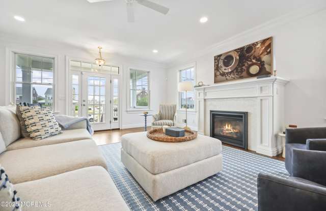 114 2nd Avenue photos photos